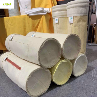 Il filtro dalla vetroresina del poliestere i pp Nomex il PPS PTFE P84 collega 350gsm con un manicotto ~ 850gsm
