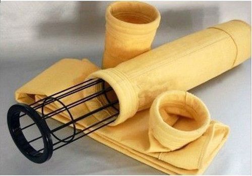 Resistente agli'acidi puro dei sacchetti filtro del depolverizzatore dell'acciaieria P84 di temperatura elevata 100% 500~550 GSM